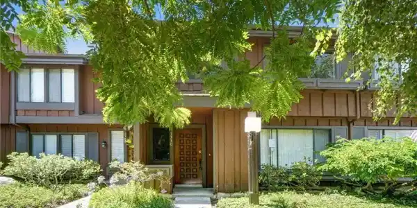 1330 Stonewood Court