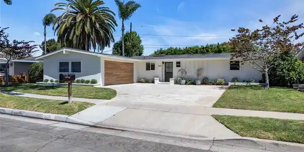 268 E Bay Street