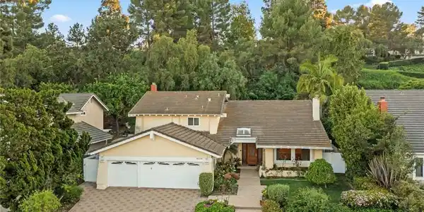 4310 Cartesian Circle