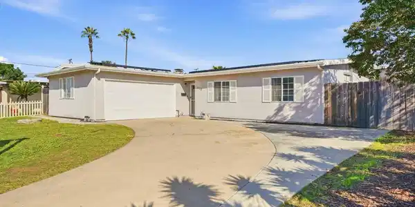 1115 Oasis Avenue