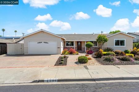 4605 Wilson Lane