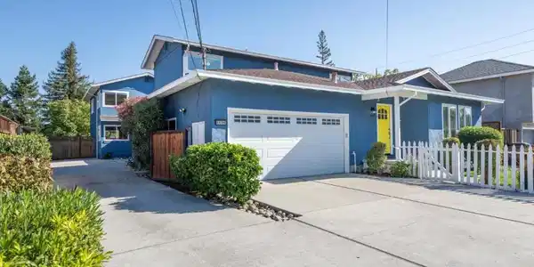 1035 Valota Road