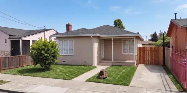 2224 108th Ave