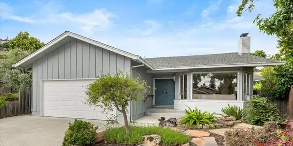 32 Bradshaw Terrace