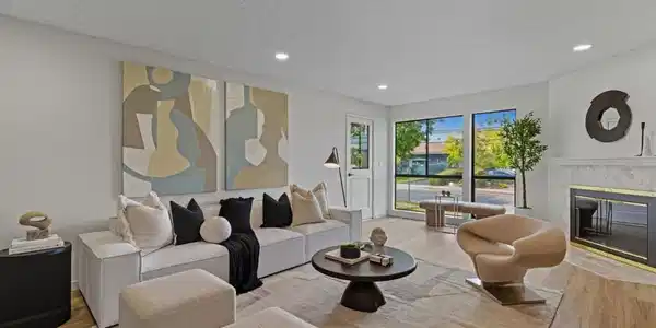35 W 20th Avenue