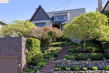 1140 Winsor Ave.