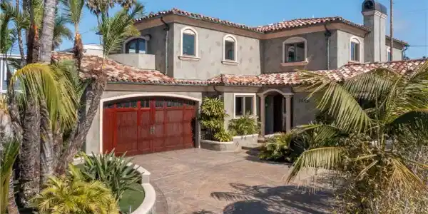 1445 Catalina