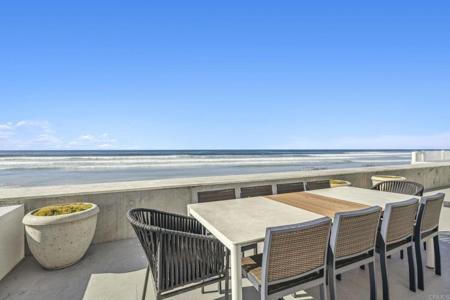 1716 Ocean Front