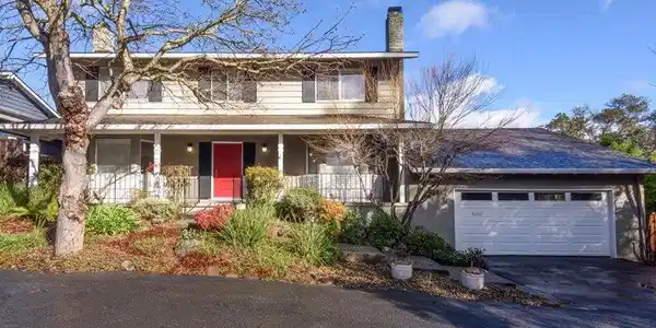 11 Krista Lane