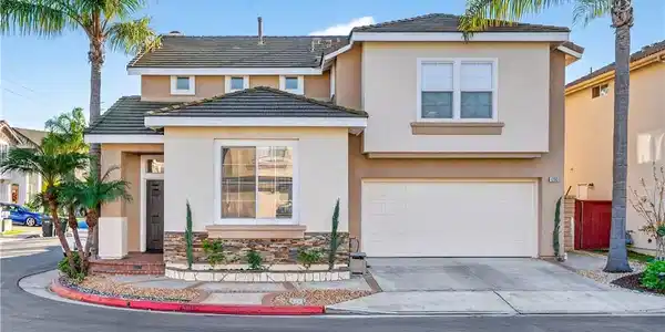 1203 Hazel Place