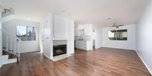 4001 W 165th Street