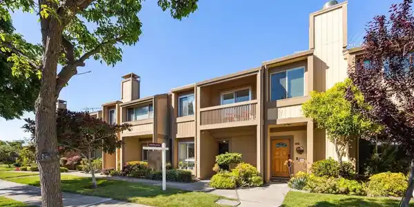 3362 Tonga Ln