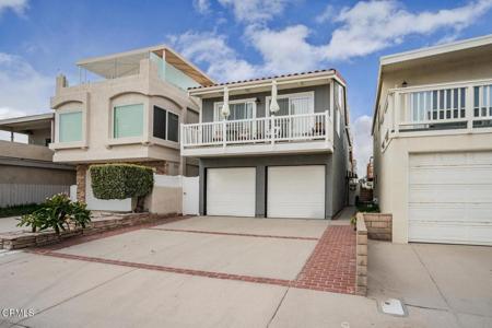 109 La Granada Street