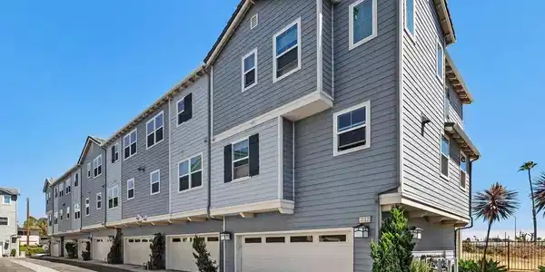 523 Sandpiper