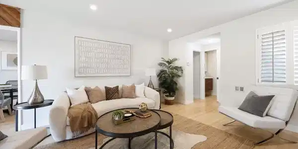 5923 Abernathy Drive