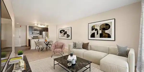 6400 Christie