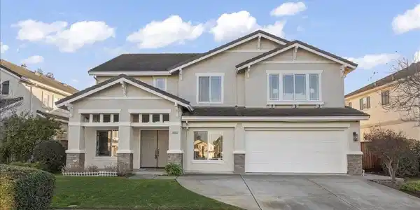 36063 Crystal Springs Dr