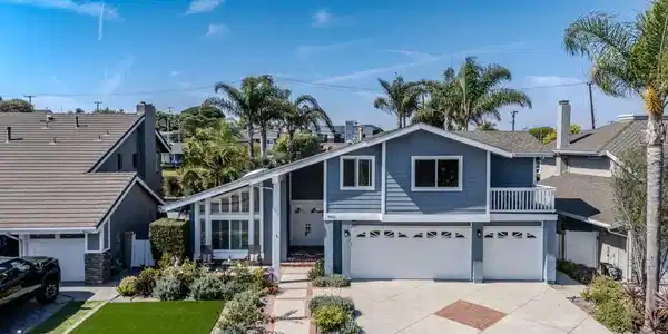 8421 Deepcliff Dr.