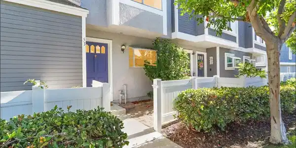 53 Briarwood