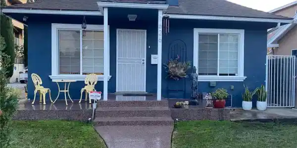1626 E 6th
