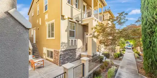 514 Bristle Grass Terrace