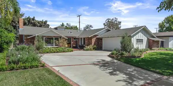12742 Foster Road