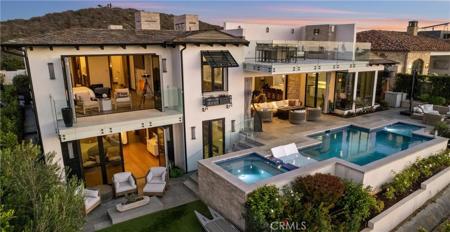 31 Shoreline Drive