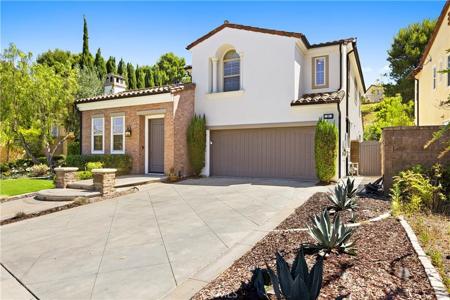 54 VALLEY TERRACE