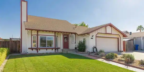 1747 Isleton Court