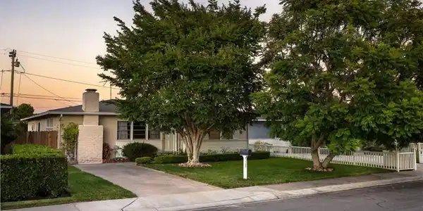 328 Magnolia Street