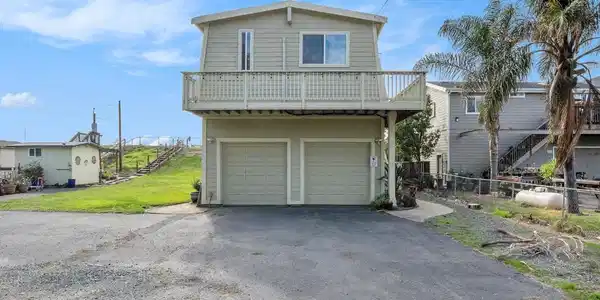 2878 Taylor Rd