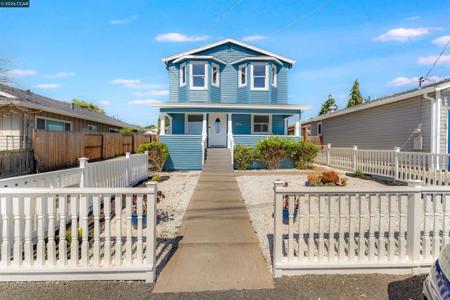 1243 Plaza Dr