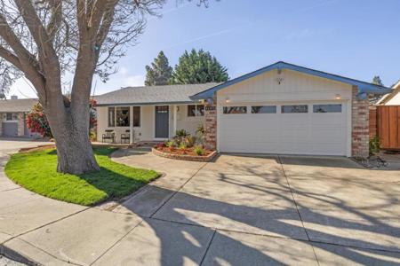 34373 Auckland Court