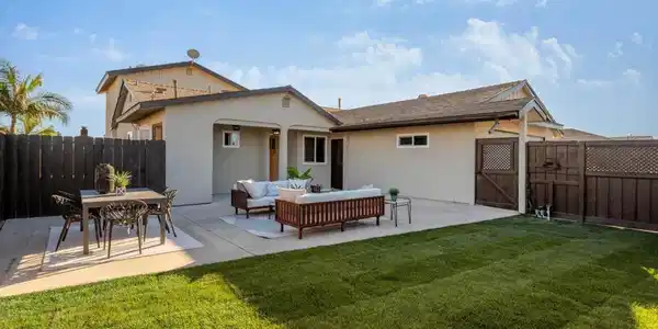 4871 Mount Bigelow Drive