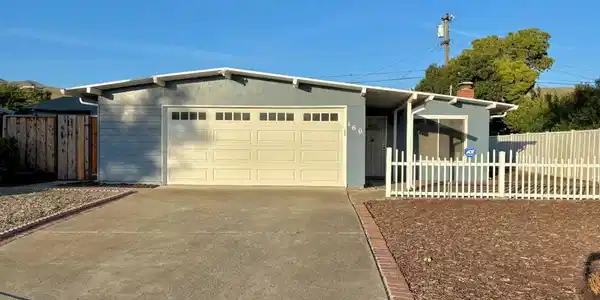 160 Roswell