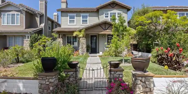 1441 Seabridge Lane