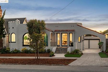 455 Key Blvd