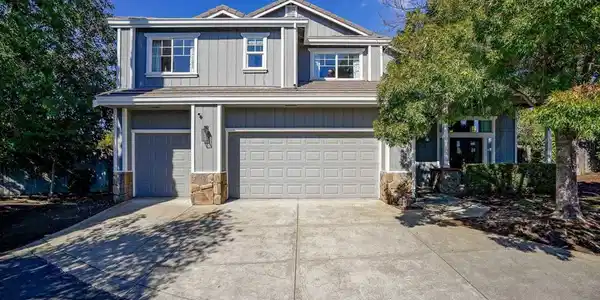 1437 Janet Ln