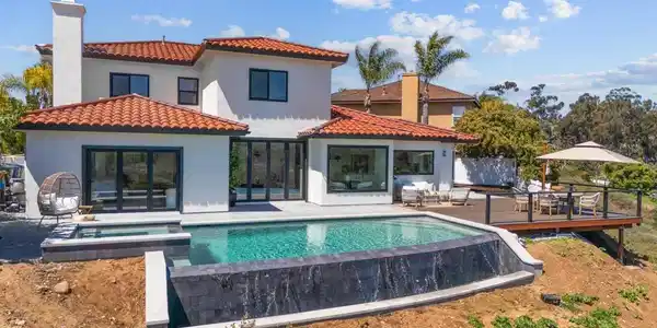 3792 Vista Pt