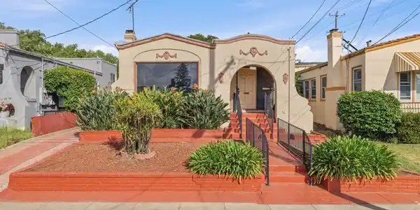 2939 57Th Ave