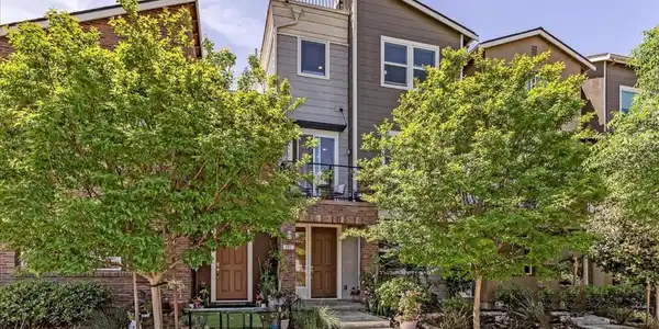 391 Charles Morris Terrace