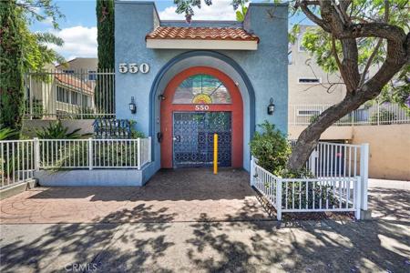 550 Orange Ave