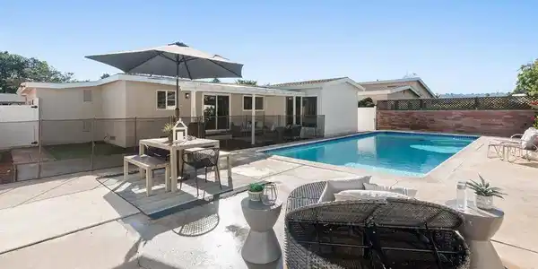 2864 Havasupai Ave