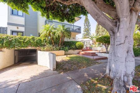 3207 Colorado Avenue