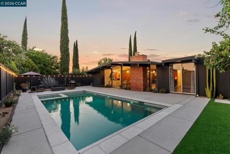 4130 Wilson Ln