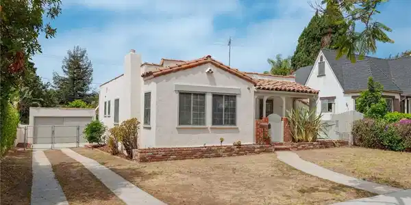 858 Harvard Street