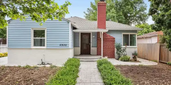 2930 Knoll Dr