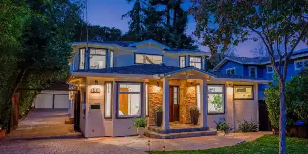 2250 Carmelita Drive