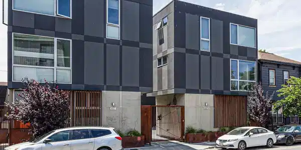 861 W Grand Ave