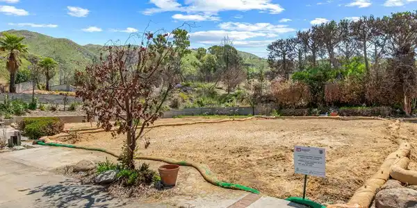 17243 Avenida De La Herradura